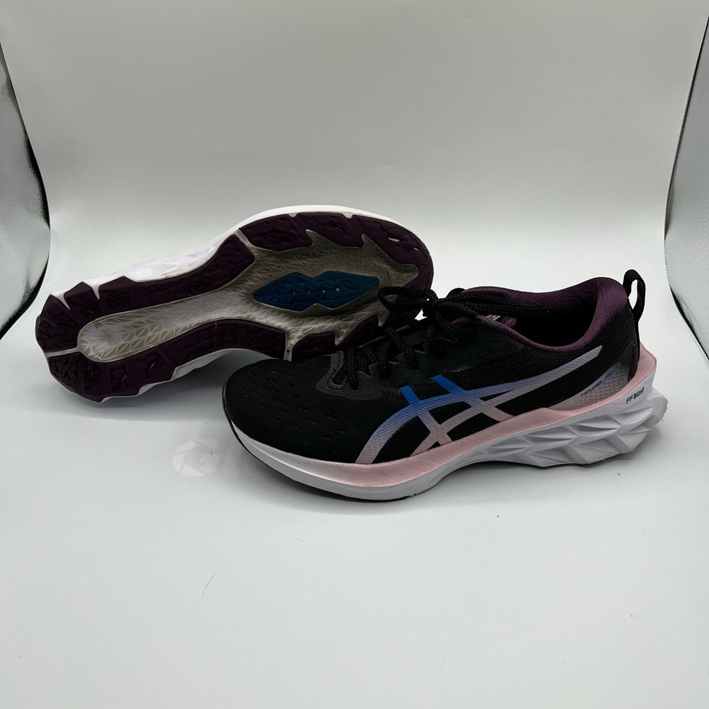 ASICS Novablast 2 Women’s Running Shoes – Size 10